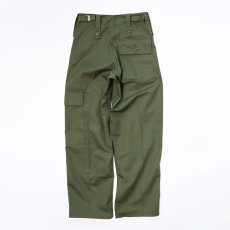 画像3: BRITISH ARMY LIGHT WEIGHT FATIGUE CARGO PANTS "DEADSTOCK"【W27 x L27】 (3)