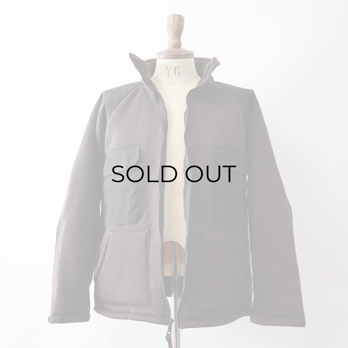 画像2: 90's US ARMY "BEAR JACKET" SYNTHETIC FIBER PILE COLD WEATHER ZIP JACKET "DEADSTOCK" 【SIZE : LARGE】 (2)