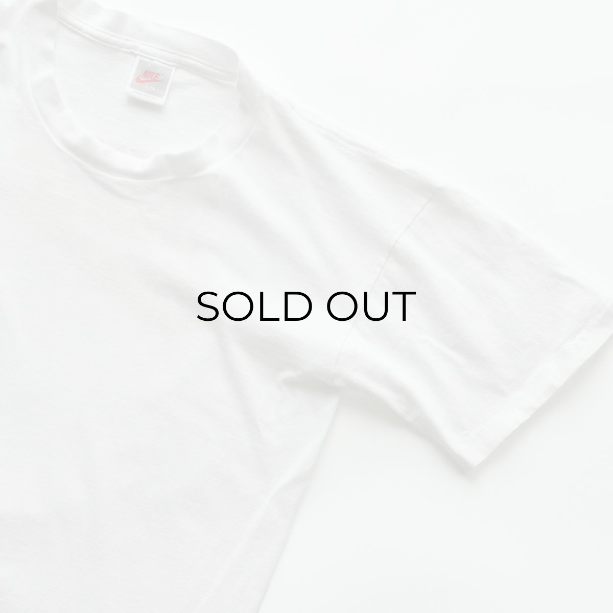 画像3: 90's NIKE COTTON BACK PRINT S/S TEE "NIKE" "MADE IN USA" (3)