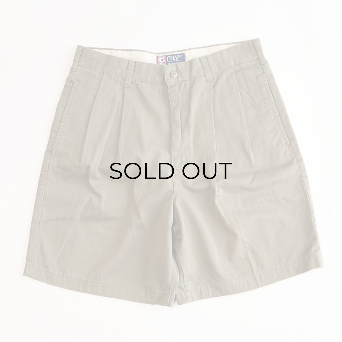 画像2: CHAPS RALPH LAUREN COTTON TWILL TUCK SHORTS "DEADSTOCK" 【W31 程度】 (2)