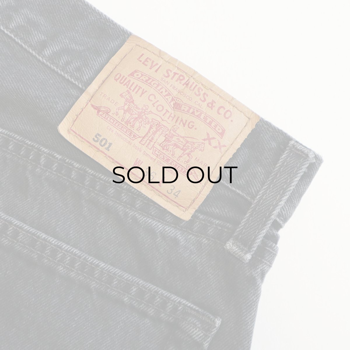 画像6: LEVI'S 501 BLACK DENIM PANTS "made in USA" 【W35程度】 (6)