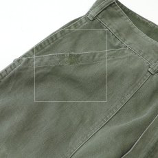 画像10: 60's-70's US ARMY COTTON SATEEN UTILITY BAKER PANTS 【W30 程度】 (10)