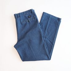 画像1: DOCKERS COTTON POLYESTER DENIM TUCK PANTS 【W36 程度】 (1)