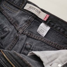 画像6: LEVI'S 517 BLACK DENIM BOOTS CUT PANTS "made in USA" 【W30 程度】 (6)