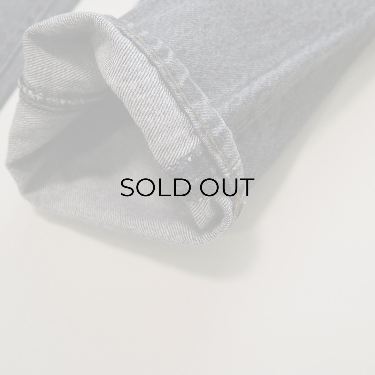 画像11: 80's LEVI'S 501 BLACK DENIM PANTS "made in USA" "INSEAM SINGLE"【W28 x L30 程度】 (11)