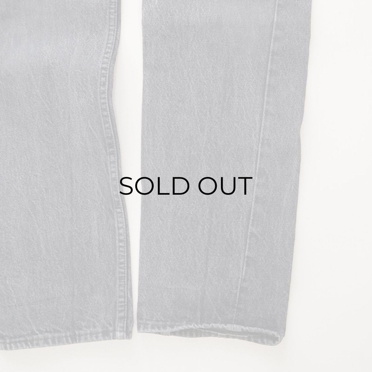 画像6: 80's LEVI'S 501 BLACK DENIM PANTS "made in USA"【W33 x L36 程度】 (6)