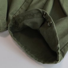 画像11: 70's US ARMY M-65 COTTON NYLON COLD WEATHER FIELD CARGO PANTS【SMALL-SHORT】 (11)