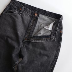 画像4: 80's Wrangler 13MBKG BLACK BROKEN DENIM 5P STRAIGHT PANTS "MADE IN USA" 【W32 x L32 程度】 (4)