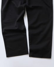 画像4: DOCKERS BLACK COTTON TENCEL TWILL TUCK PANTS【W38 x L33.5 程度】 (4)