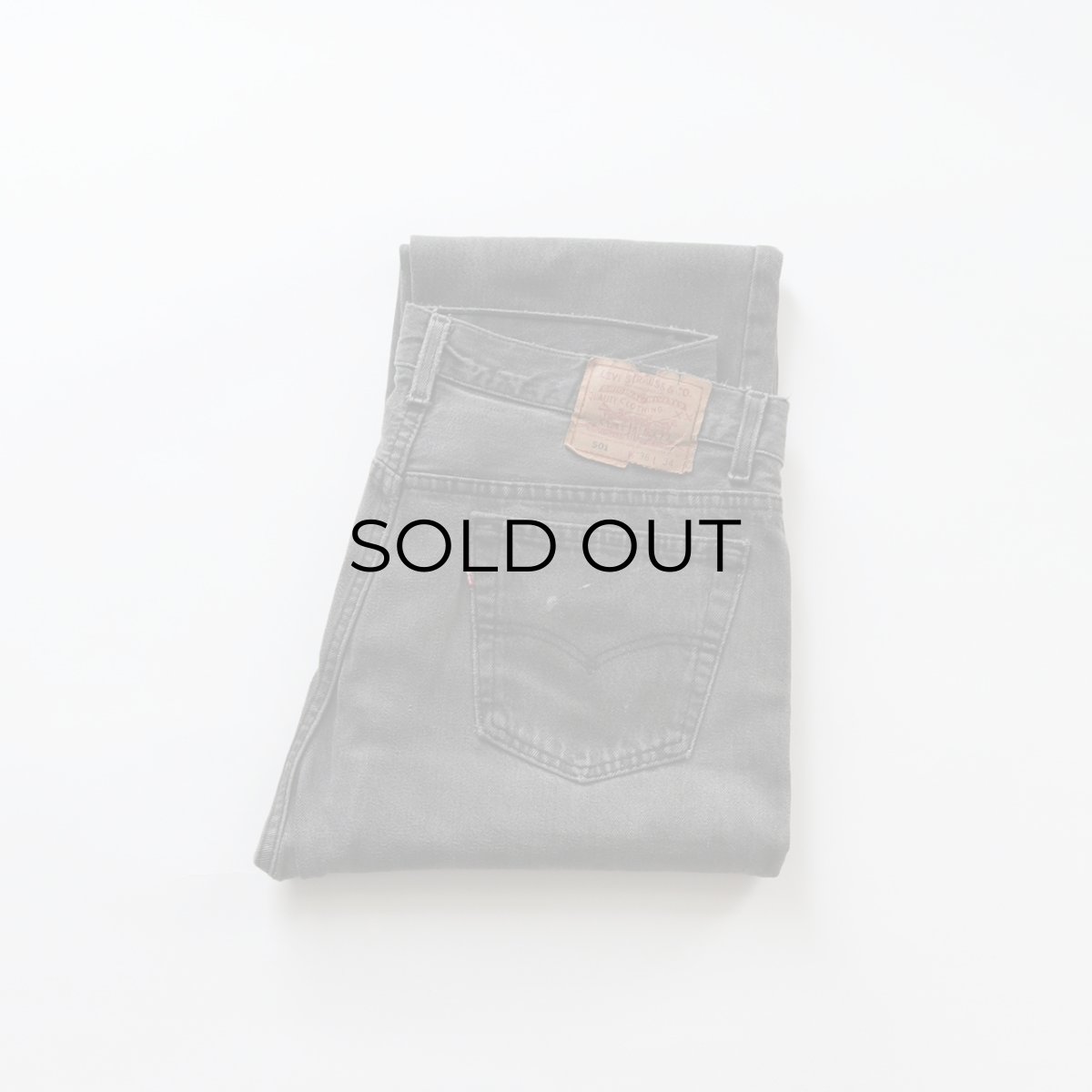 画像1: LEVI'S 501 BLACK DENIM PANTS "made in USA" 【W36 x L33 程度】 (1)