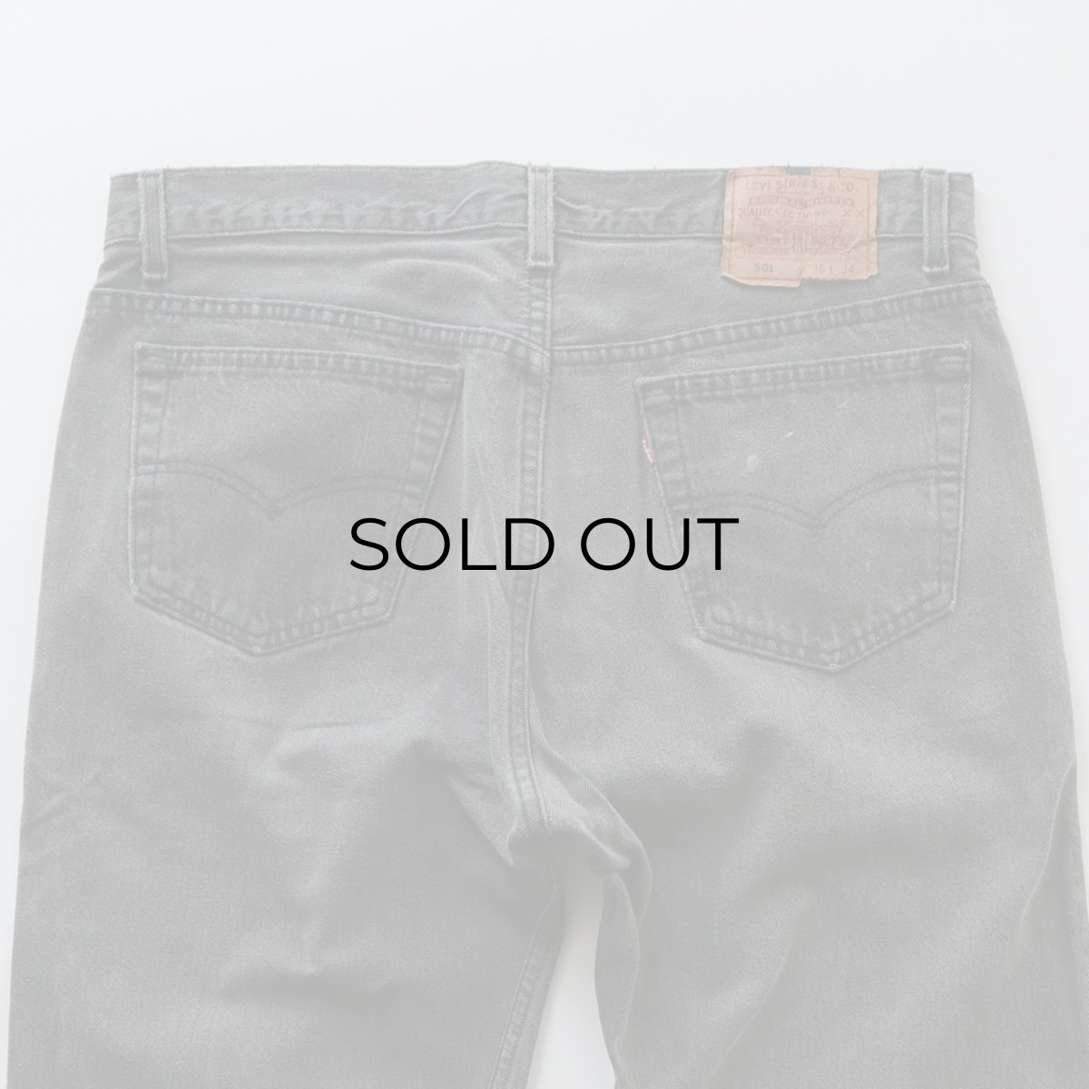 画像6: LEVI'S 501 BLACK DENIM PANTS "made in USA" 【W36 x L33 程度】 (6)