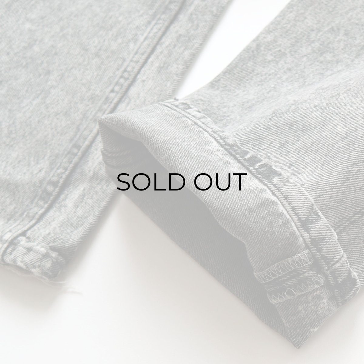 画像8: LEVI'S 501 ACID WASHED BLACK DENIM PANTS "made in USA" 【W34 x L36 程度】 (8)