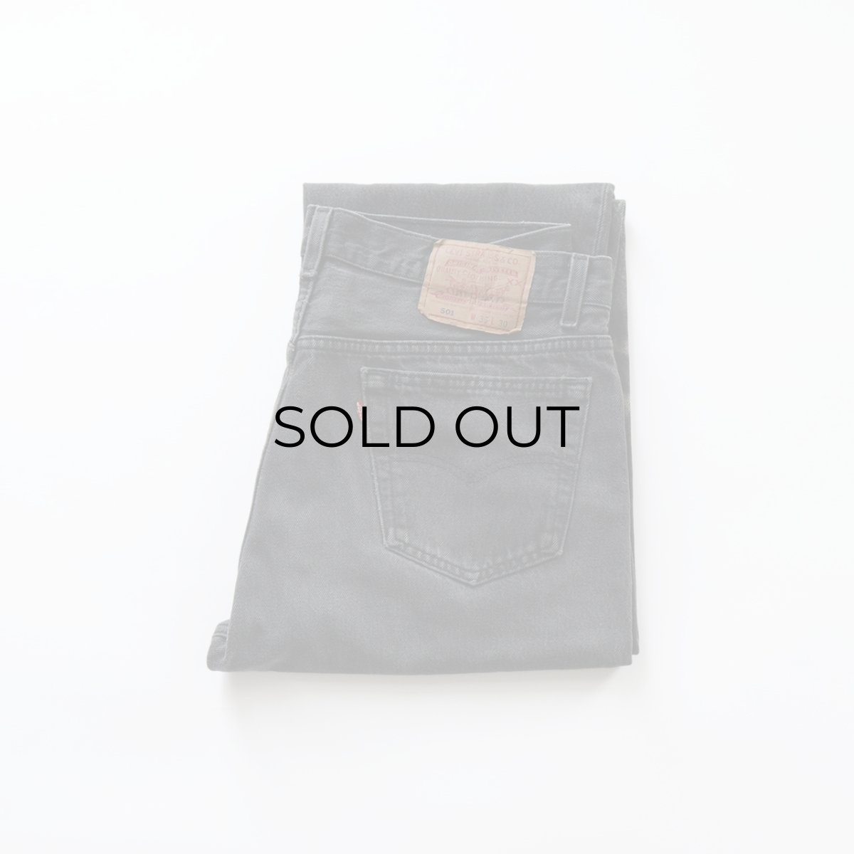 画像1: LEVI'S 501 BLACK DENIM PANTS "made in USA" "AS IS"【W36 x L30 程度】 (1)