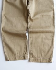 画像4: 50's US MILITARY COTTON TWILL KHAKI TROUSERS【W31 x L29 程度】 (4)