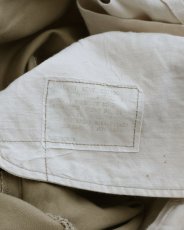 画像9: 50's US MILITARY COTTON TWILL KHAKI TROUSERS【W31 x L29 程度】 (9)