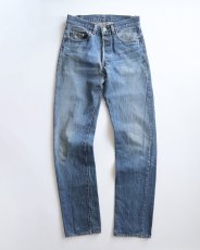 画像1: 80's LEVI'S 501 DENIM PANTS "INSEAM SINGLE" "BLACK BARTACK" "made in USA" 【W32 x L35.5 程度】 (1)