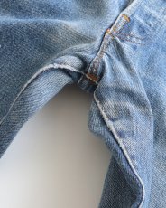 画像12: 80's LEVI'S 501 DENIM PANTS "INSEAM SINGLE" "BLACK BARTACK" "made in USA" 【W32 x L35.5 程度】 (12)