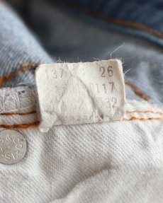 画像9: 80's LEVI'S 501 DENIM PANTS "INSEAM SINGLE" "BLACK BARTACK" "made in USA" 【W32 x L35.5 程度】 (9)