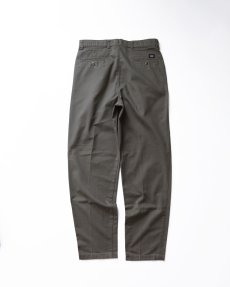 画像2: 〜00's DOCKERS COTTON TWILL TUCK PANTS【W34 x L33.5 程度】 (2)