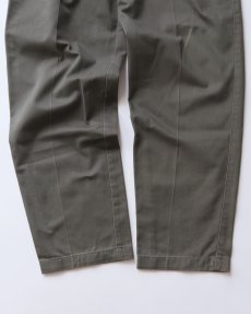 画像4: 〜00's DOCKERS COTTON TWILL TUCK PANTS【W34 x L33.5 程度】 (4)