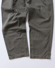 画像4: 〜00's DOCKERS COTTON TWILL TUCK PANTS【W34 x L33.5 程度】 (4)