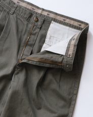 画像3: 〜00's DOCKERS COTTON TWILL TUCK PANTS【W34 x L33.5 程度】 (3)
