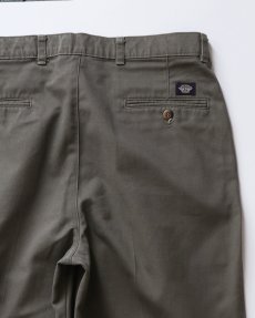 画像5: 〜00's DOCKERS COTTON TWILL TUCK PANTS【W34 x L33.5 程度】 (5)