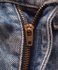 画像12: 80's LEVI'S 505 DENIM PANTS "INSEAM SINGLE" "BLACK BARTACK" "made in USA" 【W30 x L33 程度】 (12)