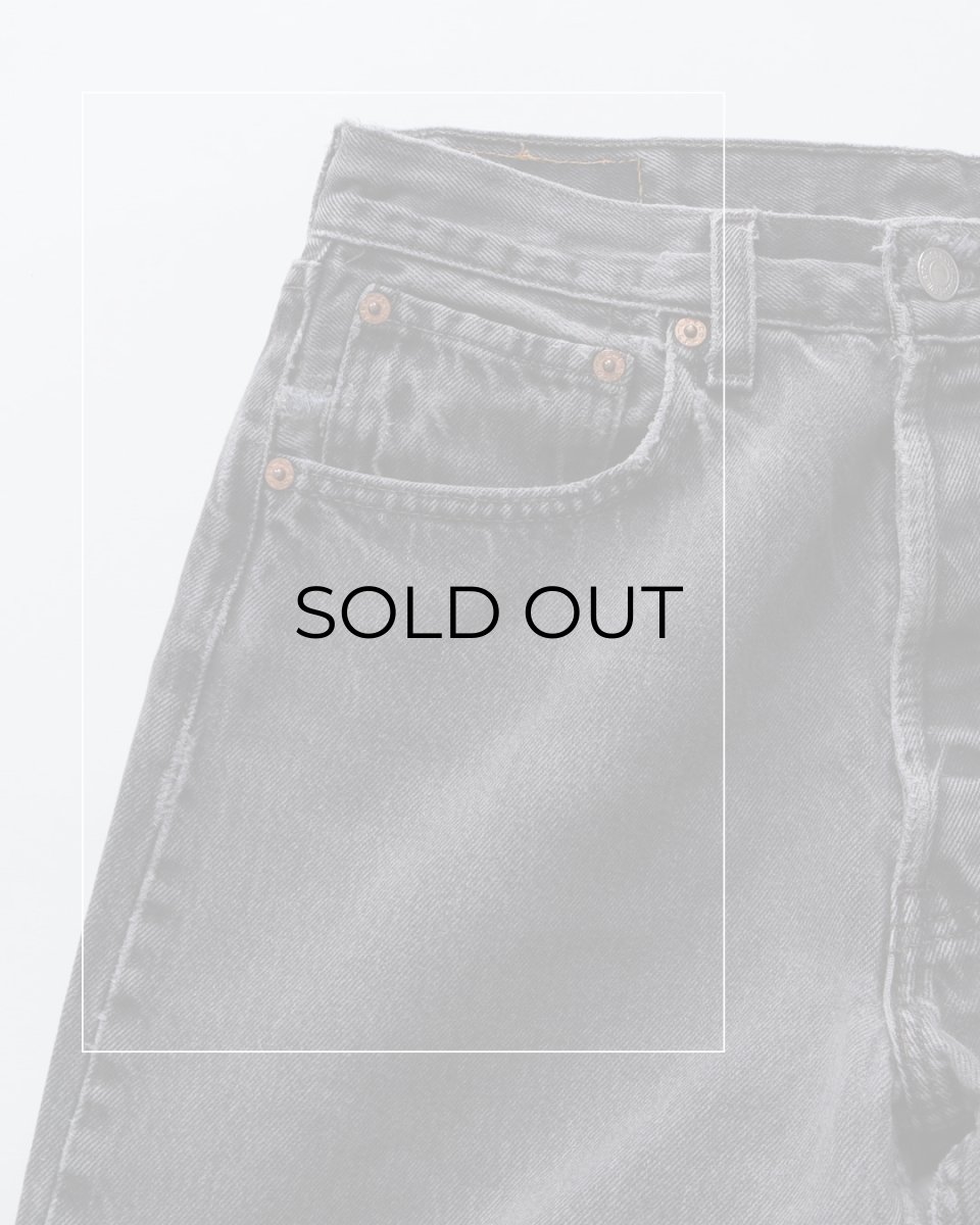 画像11: LEVI'S 501 BLACK DENIM PANTS "made in USA" 【W31 x L33 程度】 (11)