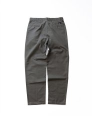 画像2: 〜00's DOCKERS COTTON TWILL TUCK PANTS【W36 x L33 程度】 (2)