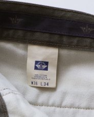画像8: 〜00's DOCKERS COTTON TWILL TUCK PANTS【W36 x L33 程度】 (8)