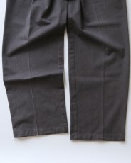 画像4: DOCKERS COTTON POLYESTER TWILL TUCK PANTS【W35 x L31 程度】 (4)