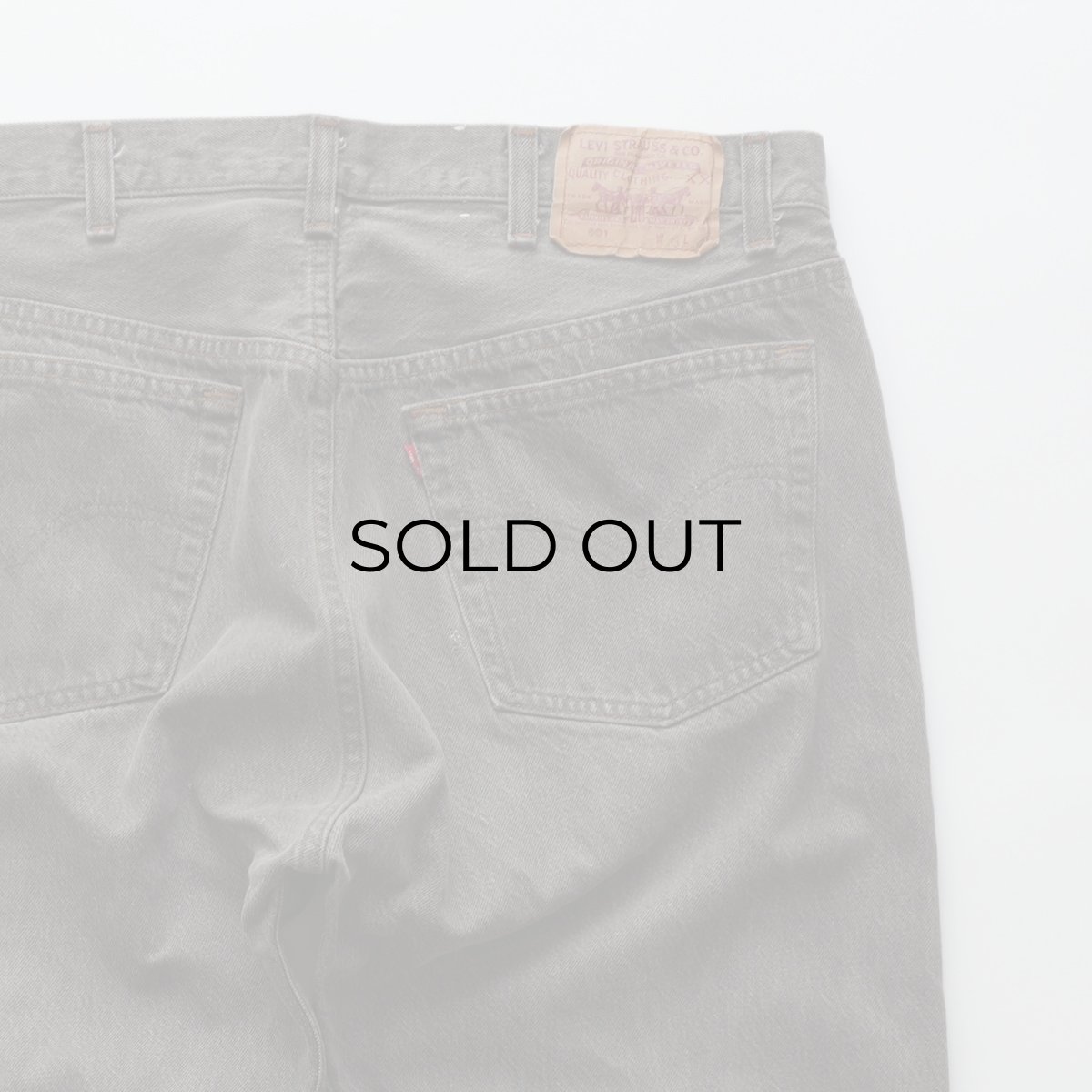 画像5: LEVI'S 501 BLACK DENIM PANTS "made in USA" 【W38 x L32 程度】 (5)