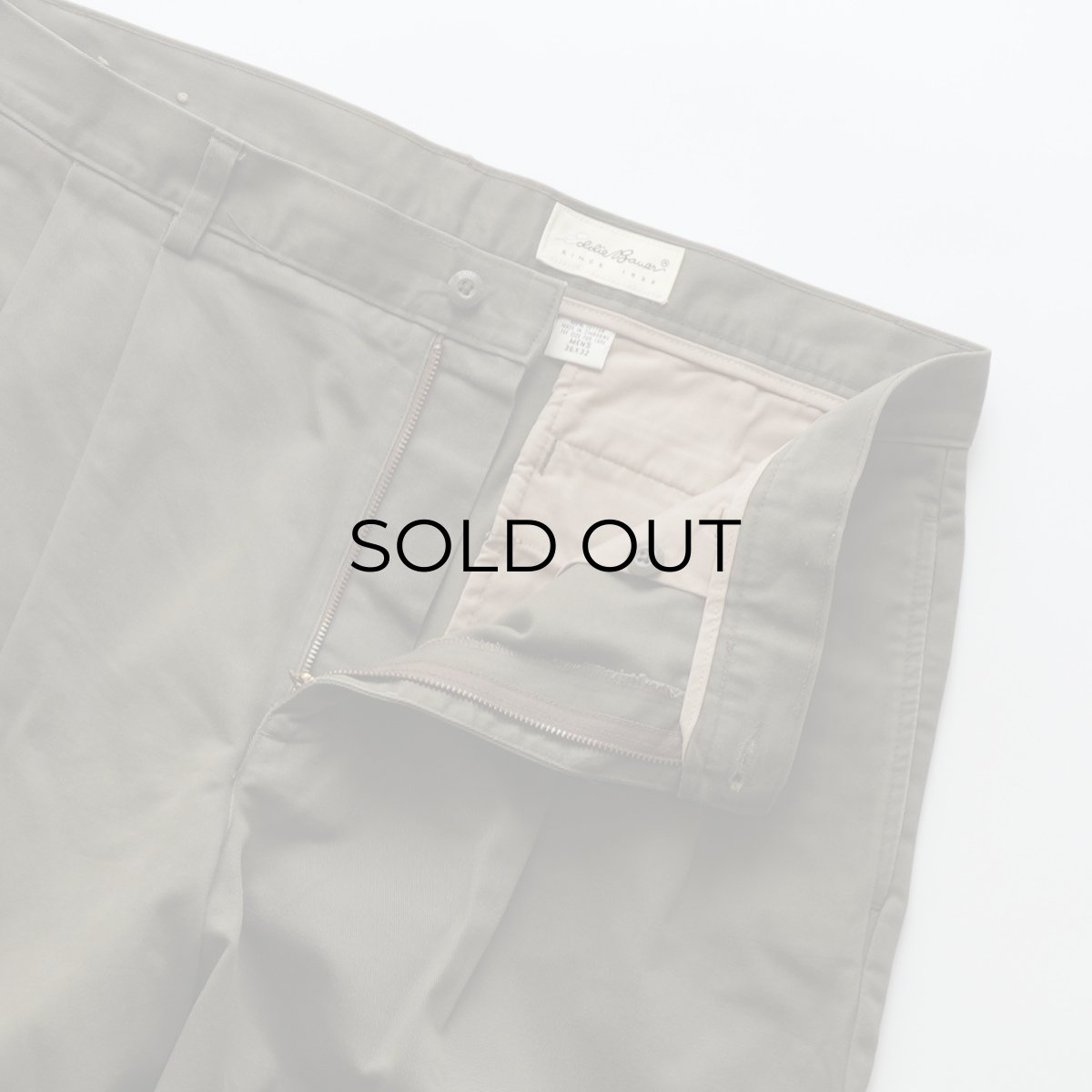 画像4: 〜00's Eddie Bauer COTTON TWILL TUCK PANTS【W37 x L32 程度】 (4)
