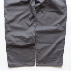画像4: 〜90's DOCKERS COTTON TWILL TUCK PANTS【W36 x L32 程度】 (4)
