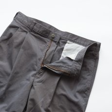 画像3: 〜90's DOCKERS COTTON TWILL TUCK PANTS【W36 x L32 程度】 (3)