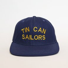 画像2: 〜90's UNKNOWN BRAND 6-PANEL BASEBALL CAP "TIN CAN SAILORS" (2)