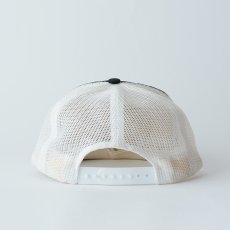 画像4: 80's CARDINAL CAP & JACKET CO. 2-TONE TRUCKER MESH CAP with PATCH "D&D SERVICE" (4)