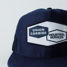 画像6: 80's KOZA'S CUSTOM CAPS TRUCKER MESH CAP with PATCH "UNION CARBIDE" "MADE IN USA" (6)