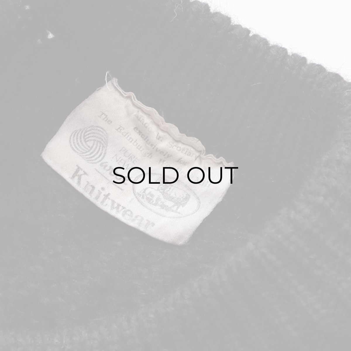 画像5: OLD The Edinburgh Woollen Mill WOOL HAND KNIT FISHERMAN'S SWEATER "Made in Scotland" "BLACK OVER DYE" (5)