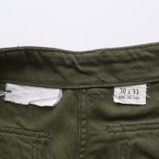 画像9: 60's US ARMY COTTON SATEEN UTILITY BAKER PANTS 【SIZE W30 x L31 程度】 (9)