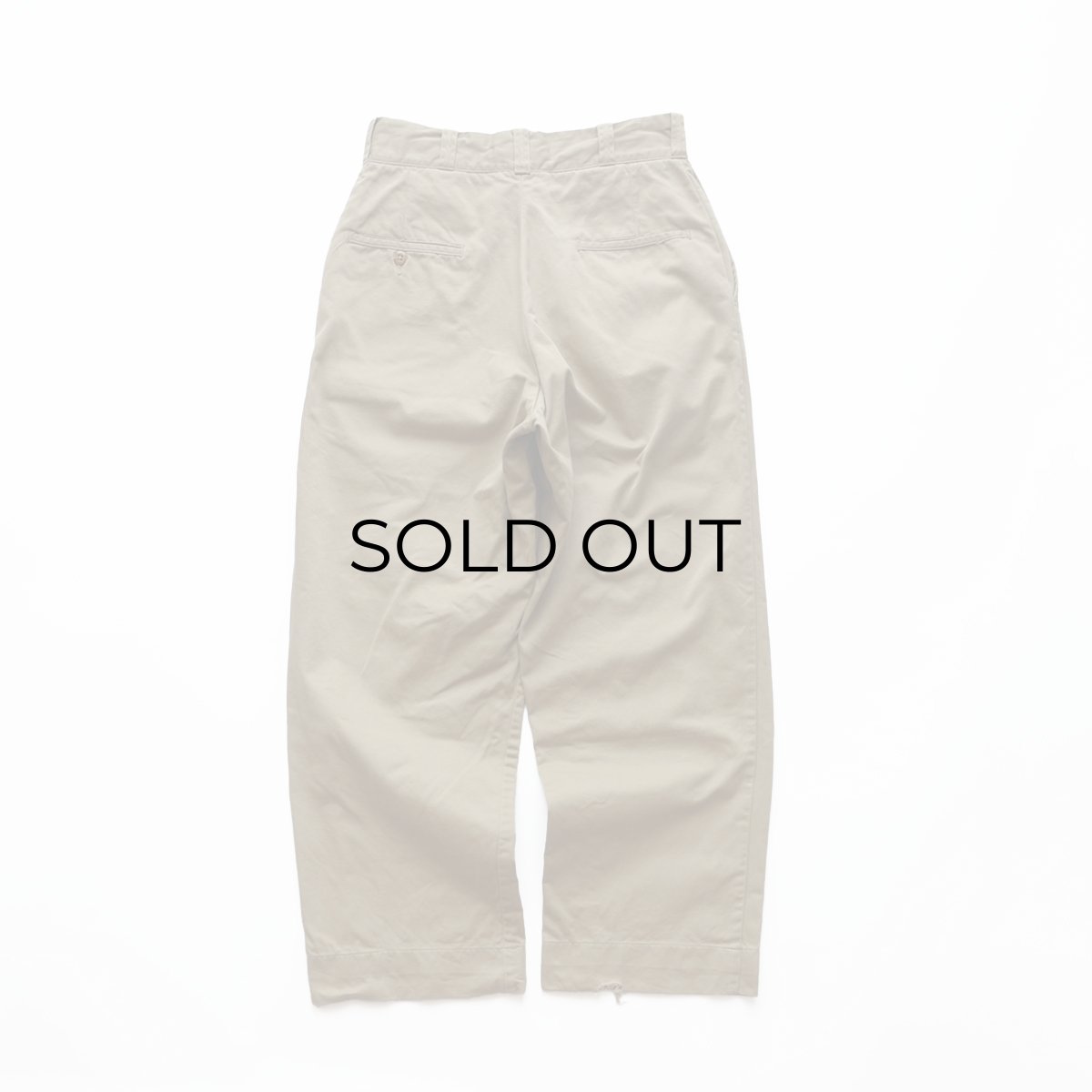 画像2: 60's US MILITARY COTTON TWILL KHAKI TROUSERS【W28 x L26 程度】 (2)