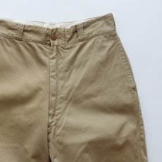 画像3: 60's US MILITARY COTTON TWILL KHAKI TROUSERS【W28 x L26 程度】 (3)