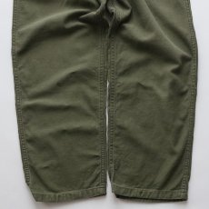 画像6: 60's US ARMY COTTON SATEEN UTILITY BAKER PANTS with PATCH【SIZE W28 x L27 程度】 (6)