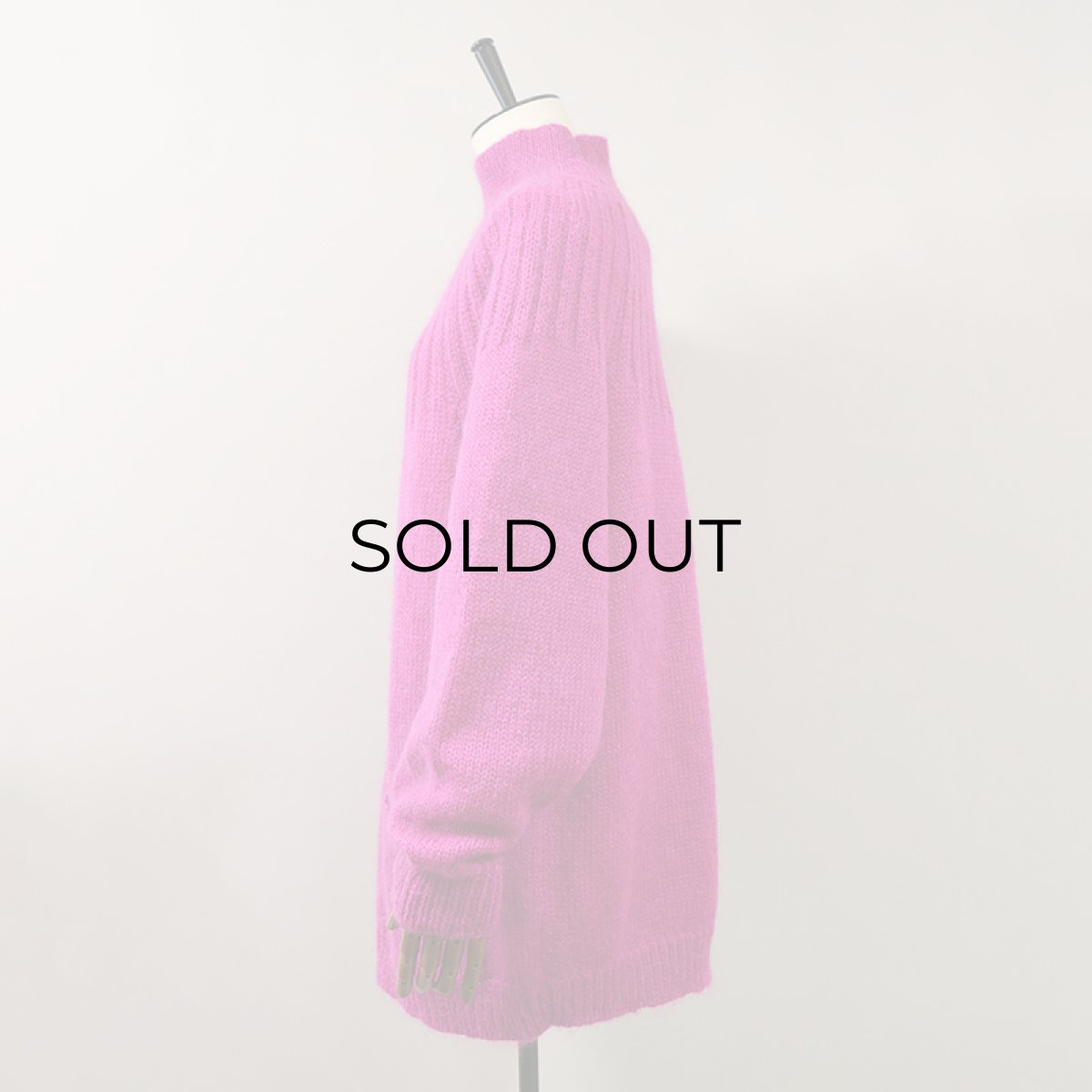 画像2: CASUAL CORNER MOHAIR ACRYLIC KNIT BOTTLE NECK LOOSE SILHOUETTE SWEATER (2)