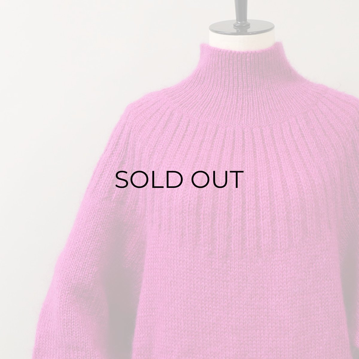 画像5: CASUAL CORNER MOHAIR ACRYLIC KNIT BOTTLE NECK LOOSE SILHOUETTE SWEATER (5)