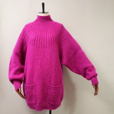 画像4: CASUAL CORNER MOHAIR ACRYLIC KNIT BOTTLE NECK LOOSE SILHOUETTE SWEATER (4)