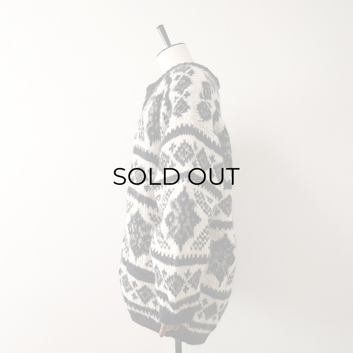 画像2: OLD Nomadic Traders WOOL HAND KNIT CARDIGAN "HAND MADE IN NEPAL" (2)