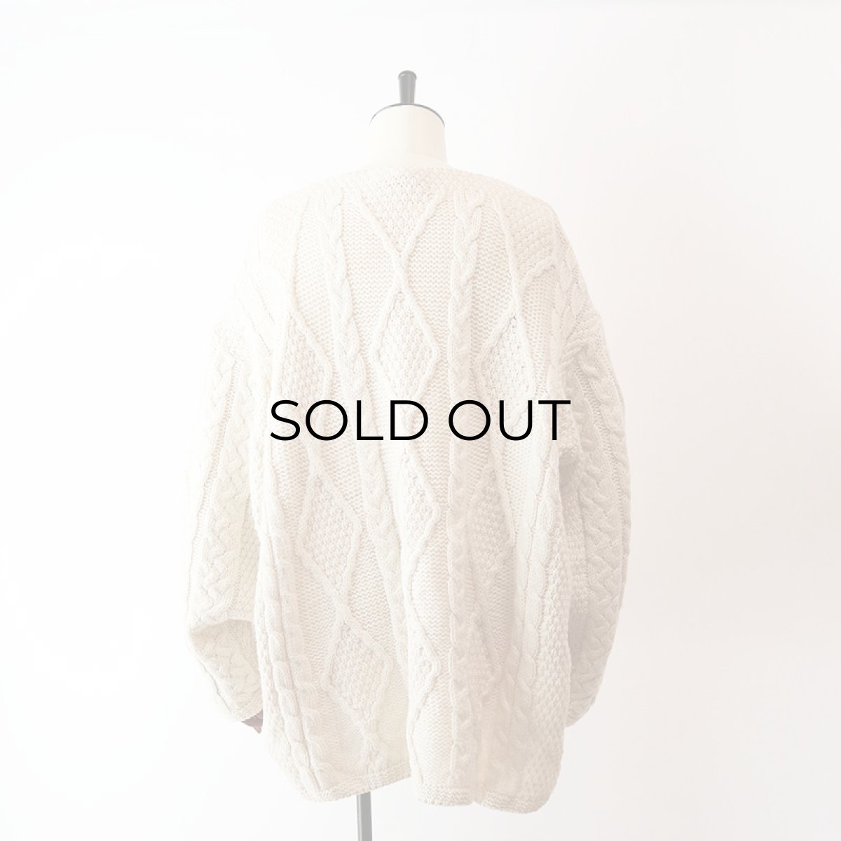 画像11: OLD CONNEMARA KNITWEAR WOOL ARAN KNIT CARDIGAN (11)