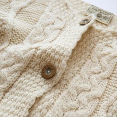 画像6: OLD CONNEMARA KNITWEAR WOOL ARAN KNIT CARDIGAN (6)